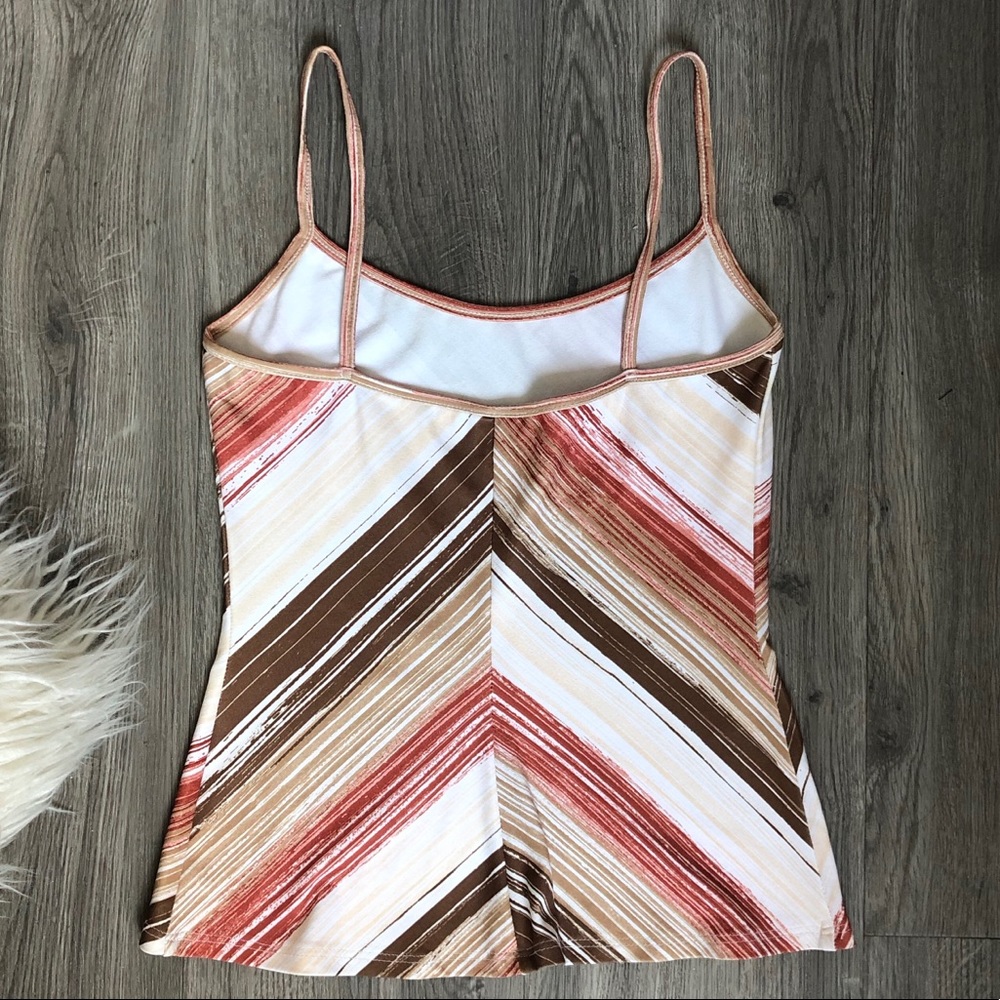 VIA MODA Basic Tank - Picture 4 of 4